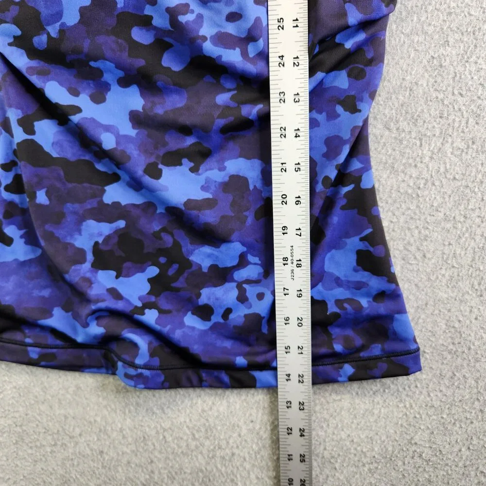 Athleta Tankini Womens 32 B/C Blue Camo Maldives Bra Cup Modest Swimsuit Top